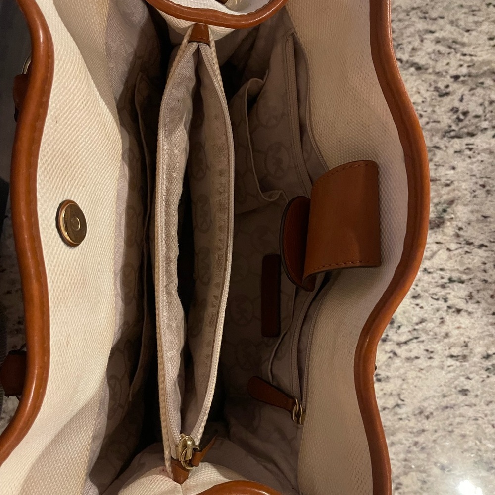 Michael Kors purse with pink stripe
